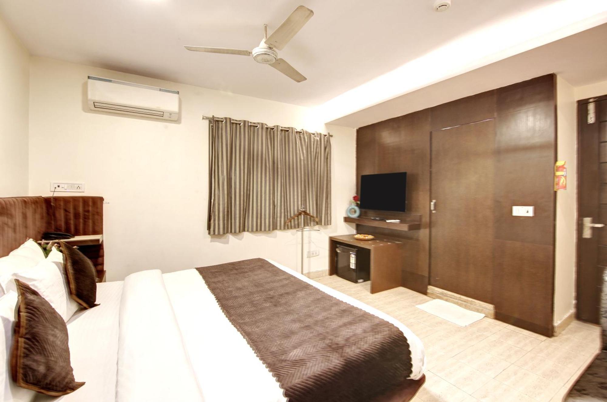 Hotel Wk Comfort - Near White Clove New Delhi Exterior foto