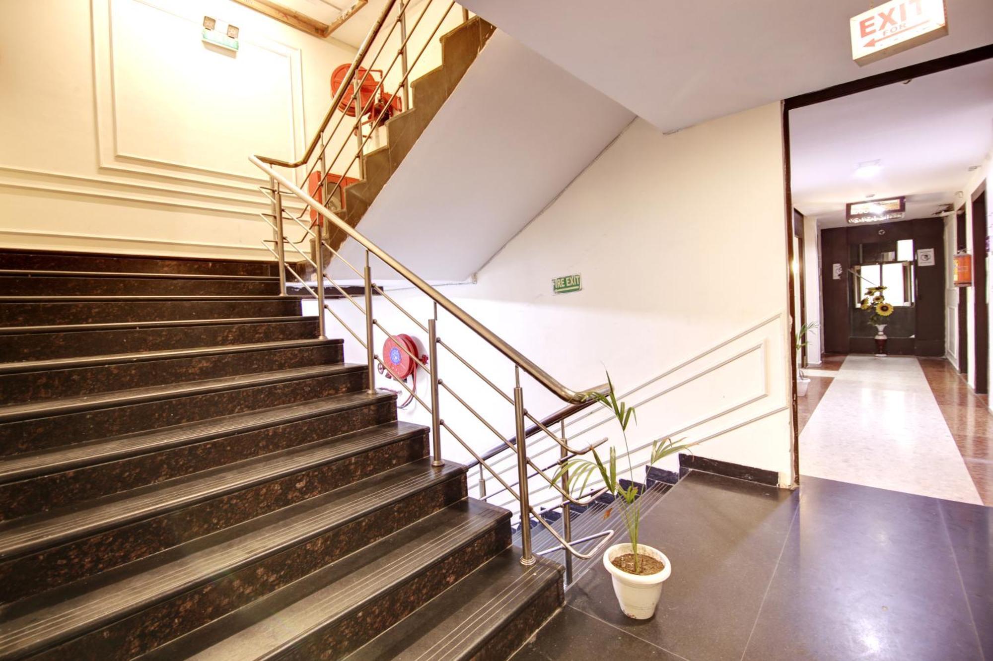 Hotel Wk Comfort - Near White Clove New Delhi Exterior foto