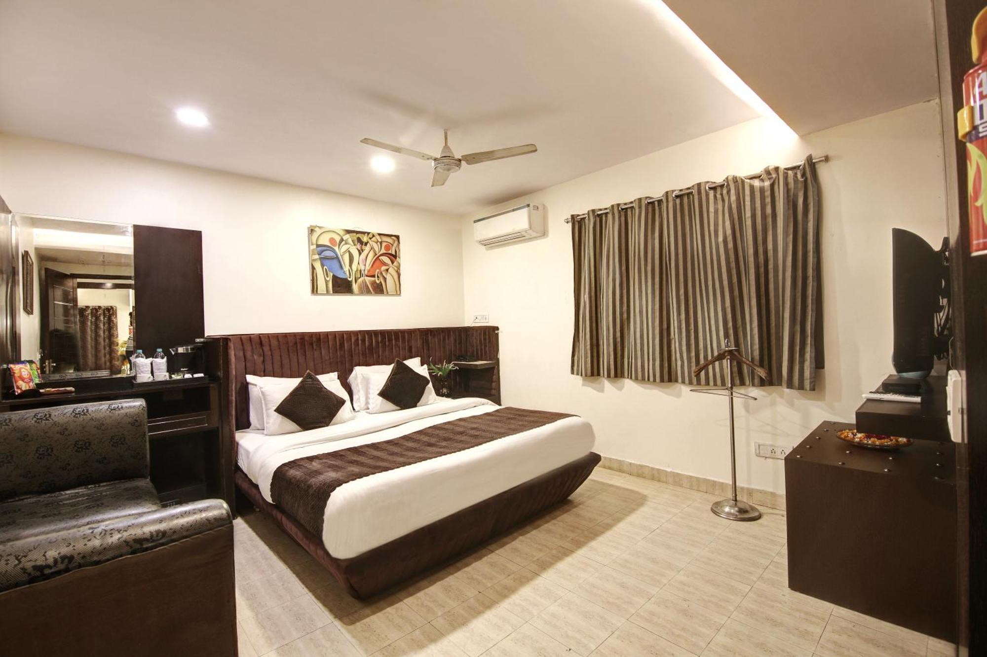 Hotel Wk Comfort - Near White Clove New Delhi Exterior foto