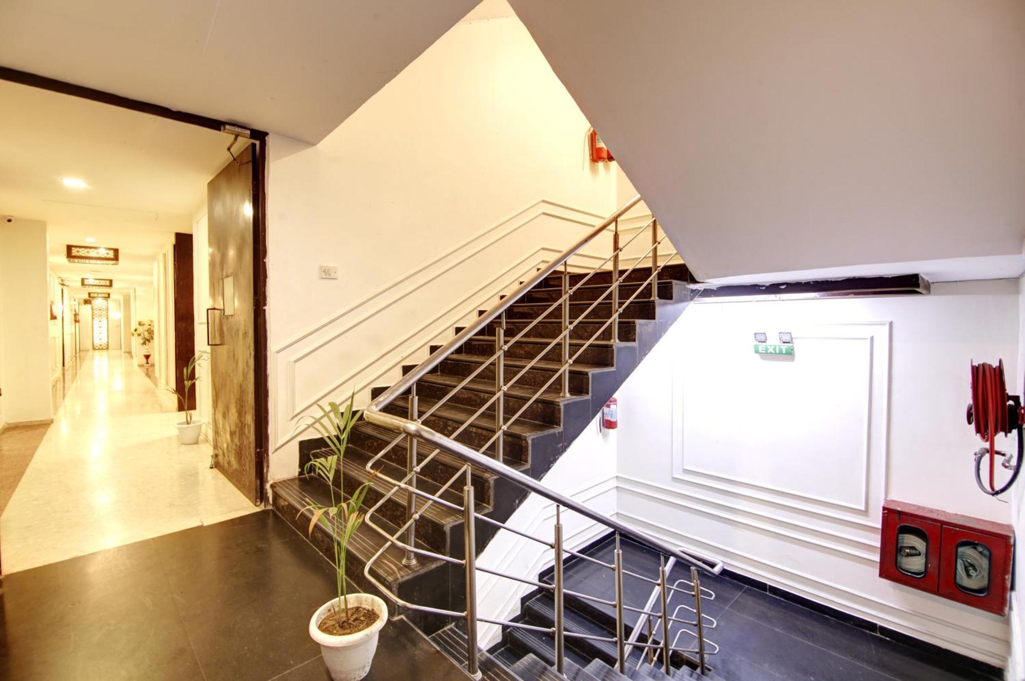 Hotel Wk Comfort - Near White Clove New Delhi Exterior foto