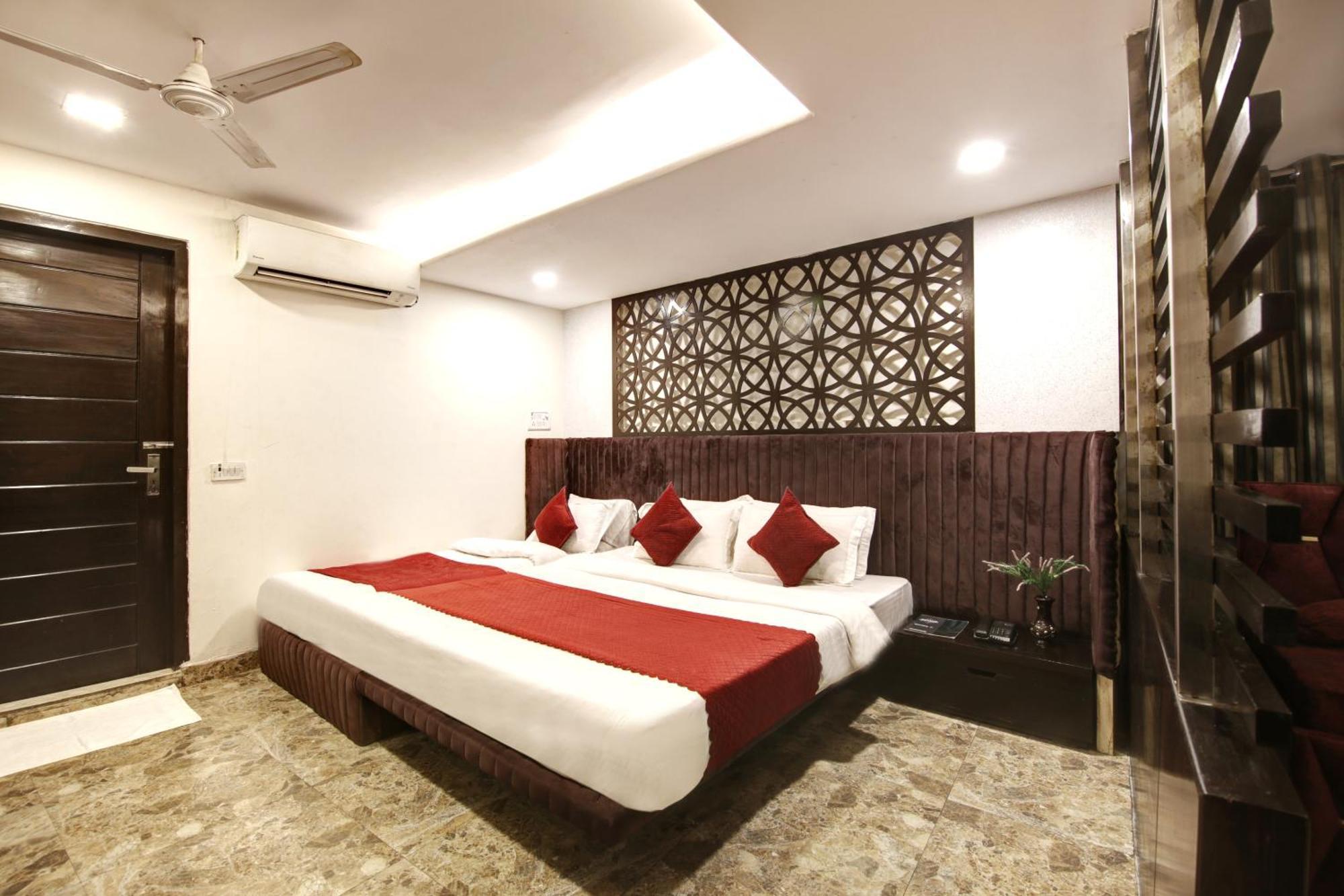 Hotel Wk Comfort - Near White Clove New Delhi Exterior foto