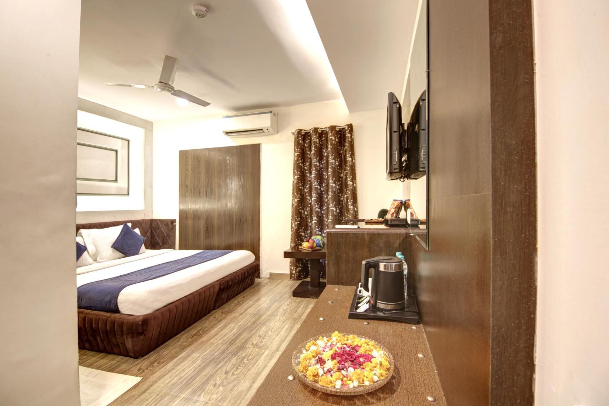 Hotel Wk Comfort - Near White Clove New Delhi Exterior foto