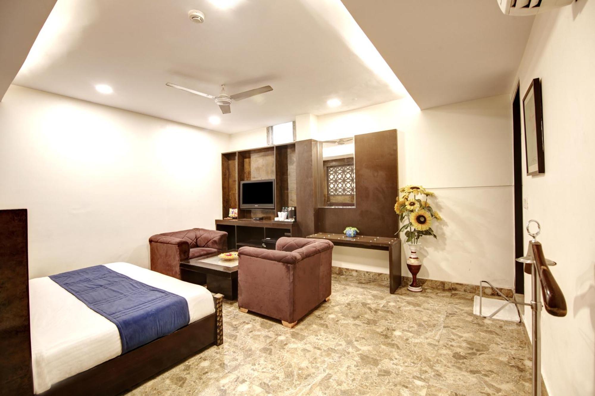 Hotel Wk Comfort - Near White Clove New Delhi Exterior foto
